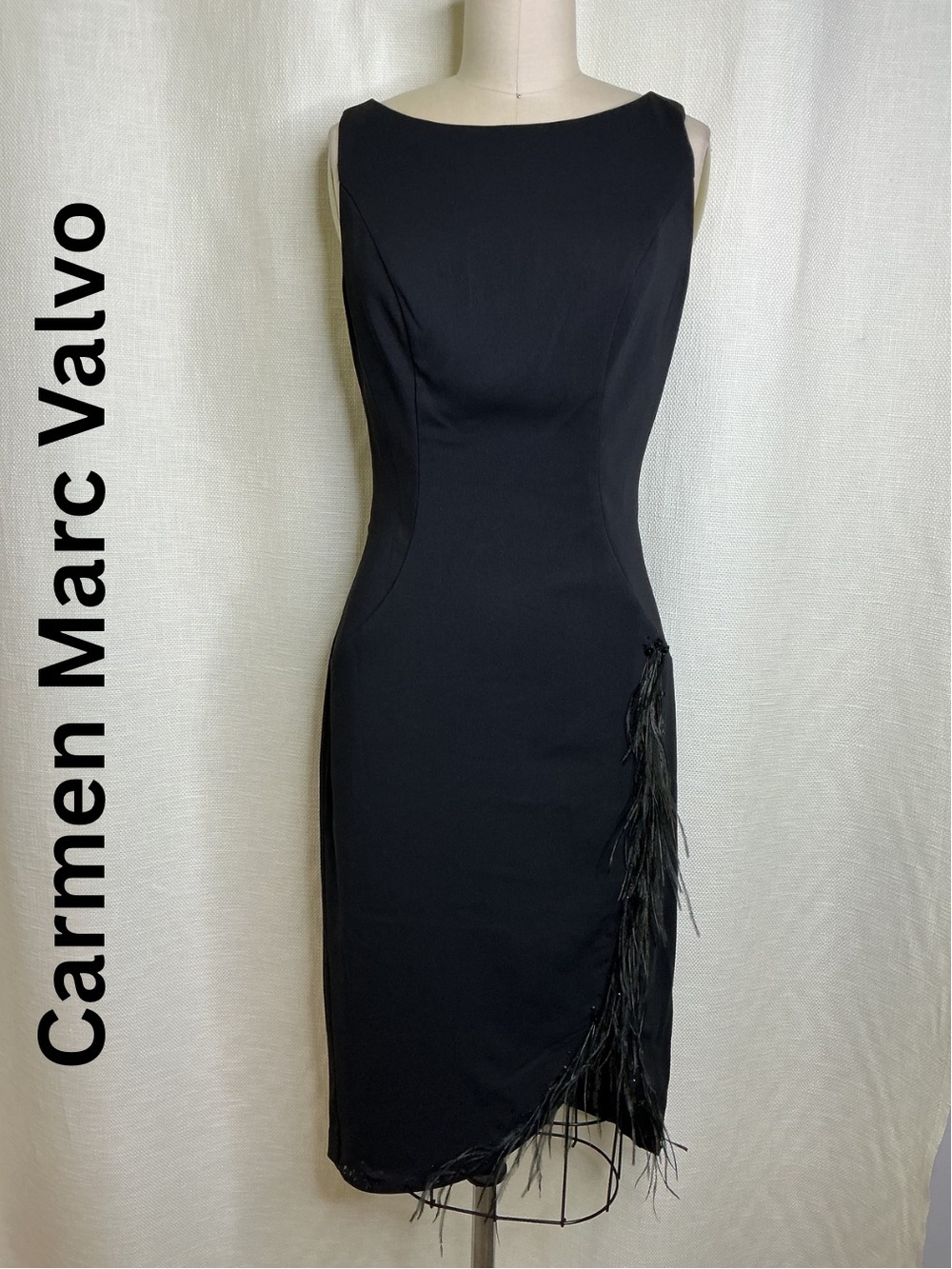 Carmen Marc Valvo Black Feather Trim Cocktail Dress Sleeveless Size 4 Chic